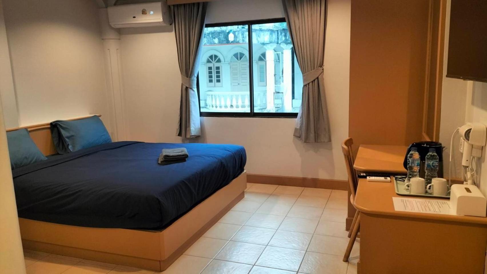 Jb House Patong Hostel Kültér fotó